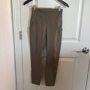 Lululemon Align High Rise pant with pocket - Nomad - Size 6 - 25”